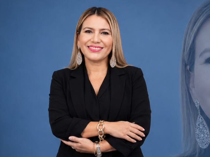AUTOPISTA 98: UNA VOZ QUE CRUZA FRONTERAS Y CONECTA A AMÉRICA LATINA DESDE CALIFORNIA